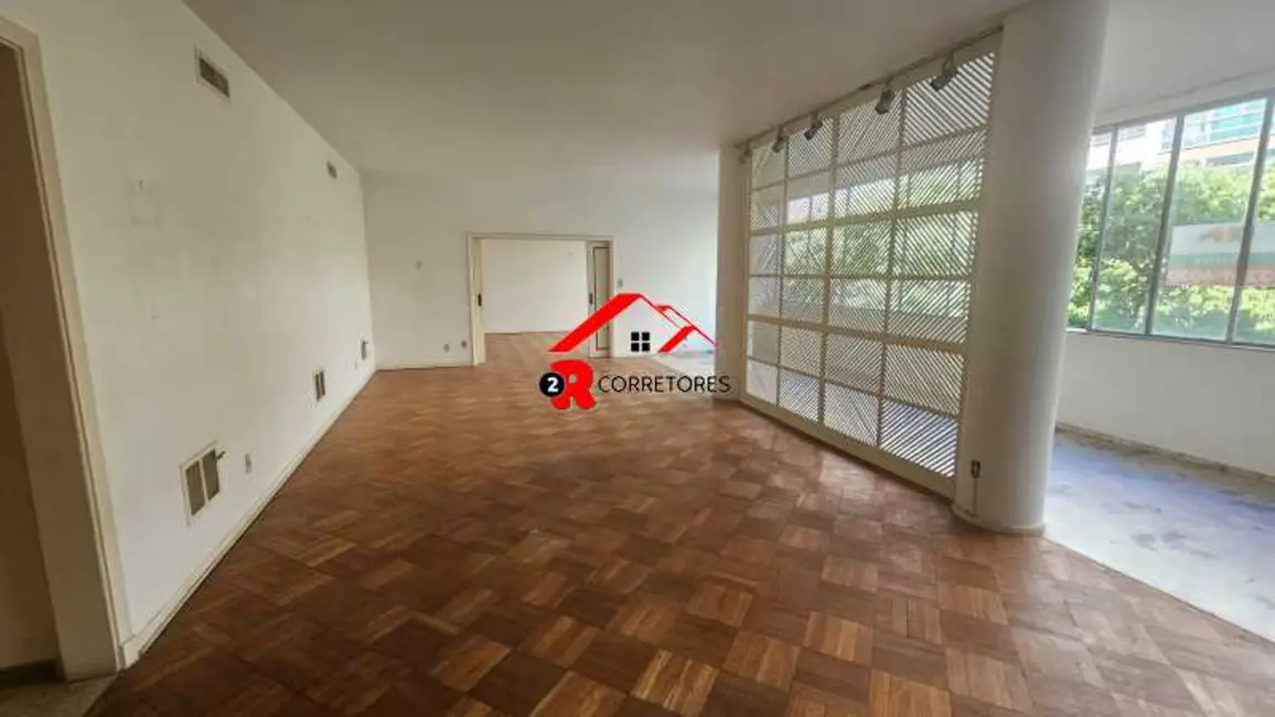Apartamento com 4 quartos à venda, 303m2 em Rio De Janeiro - RJ - imagem 5 Foto 5 de Apartamento com 4 quartos à venda, 303m2 em Rio De Janeiro - RJ