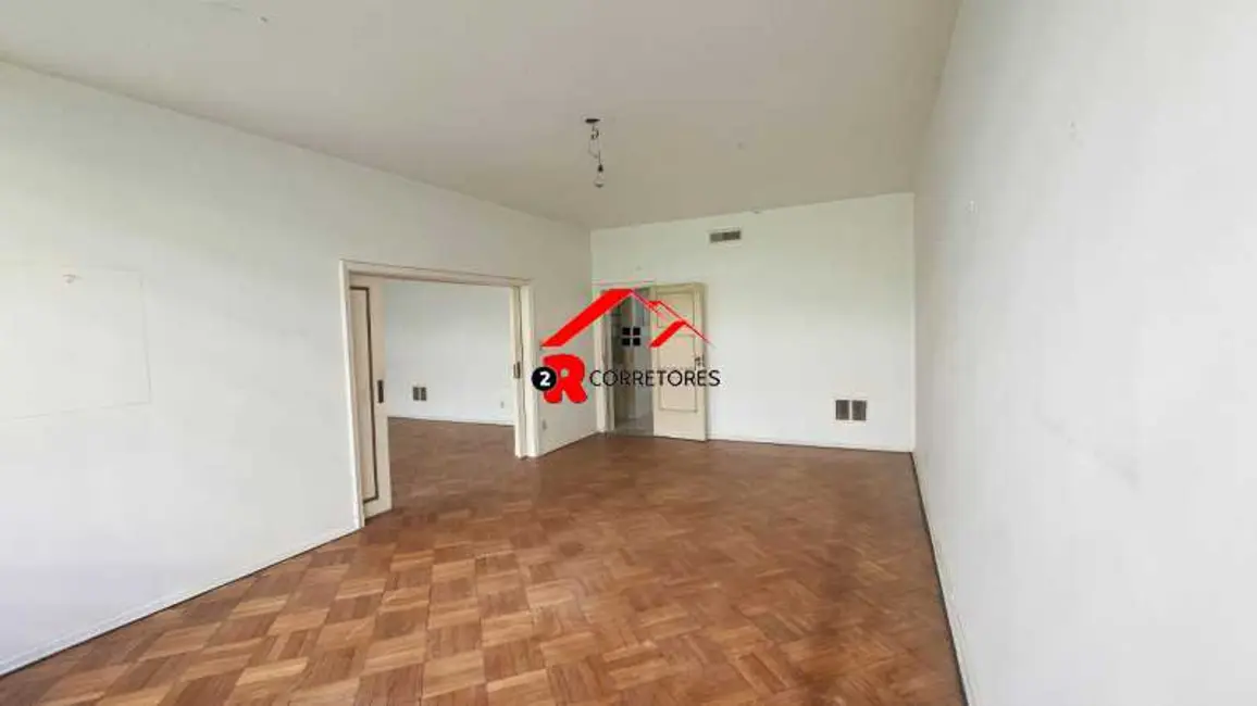 Apartamento com 4 quartos à venda, 303m2 em Rio De Janeiro - RJ - imagem 8 Foto 8 de Apartamento com 4 quartos à venda, 303m2 em Rio De Janeiro - RJ