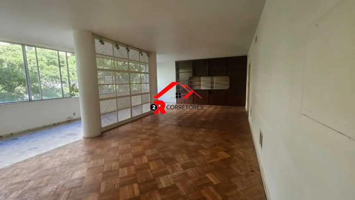 Apartamento com 4 quartos à venda, 303m2 em Rio De Janeiro - RJ - imagem 3 Foto 3 de Apartamento com 4 quartos à venda, 303m2 em Rio De Janeiro - RJ