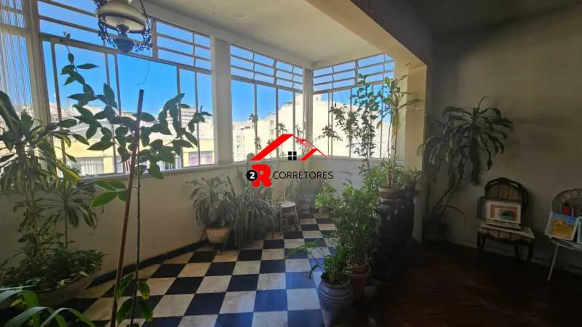 Foto 3 de Apartamento com 4 quartos à venda, 260m2 em Rio De Janeiro - RJ
