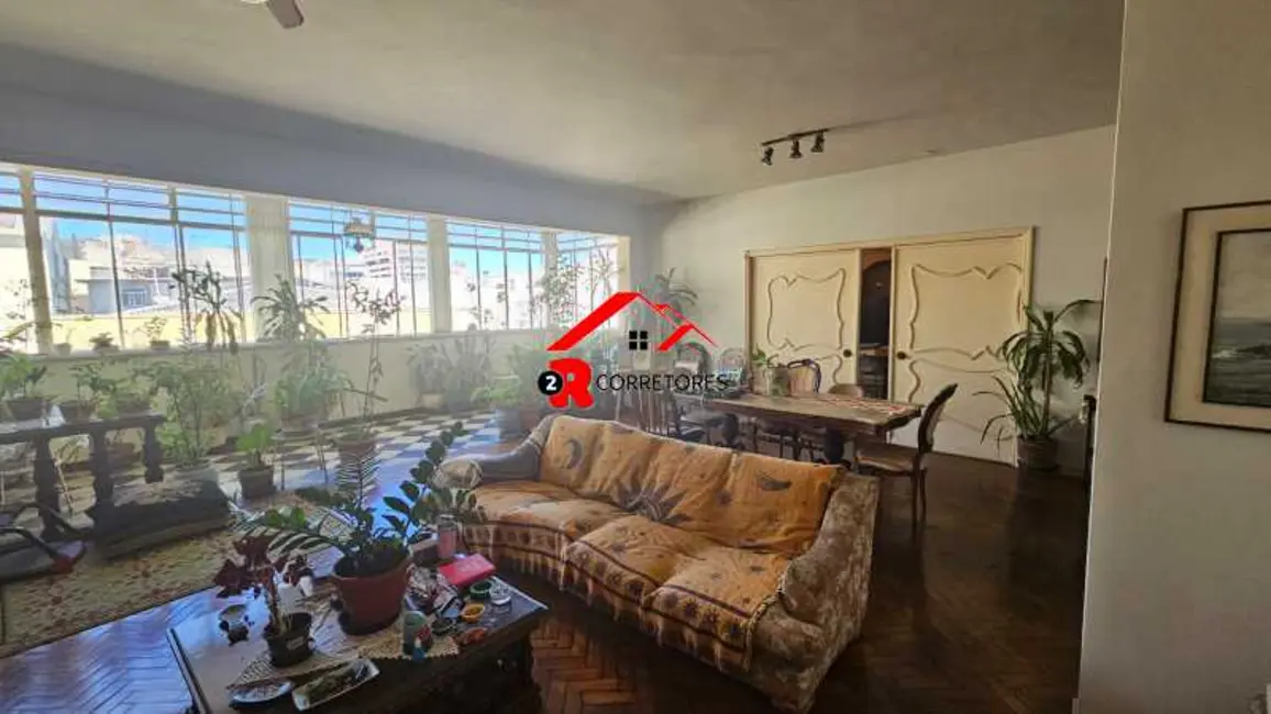 Foto 4 de Apartamento com 4 quartos à venda, 260m2 em Rio De Janeiro - RJ