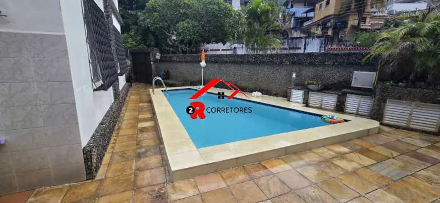 Casa com 5 quartos à venda, 270m2 em Rio De Janeiro - RJ - imagem 1 Foto 1 de Casa com 5 quartos à venda, 270m2 em Rio De Janeiro - RJ