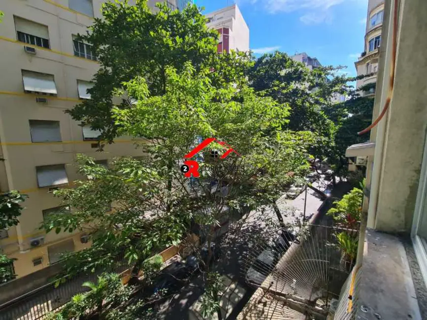 Foto 1 de Kitnet com 1 quarto à venda, 35m2 em Rio De Janeiro - RJ