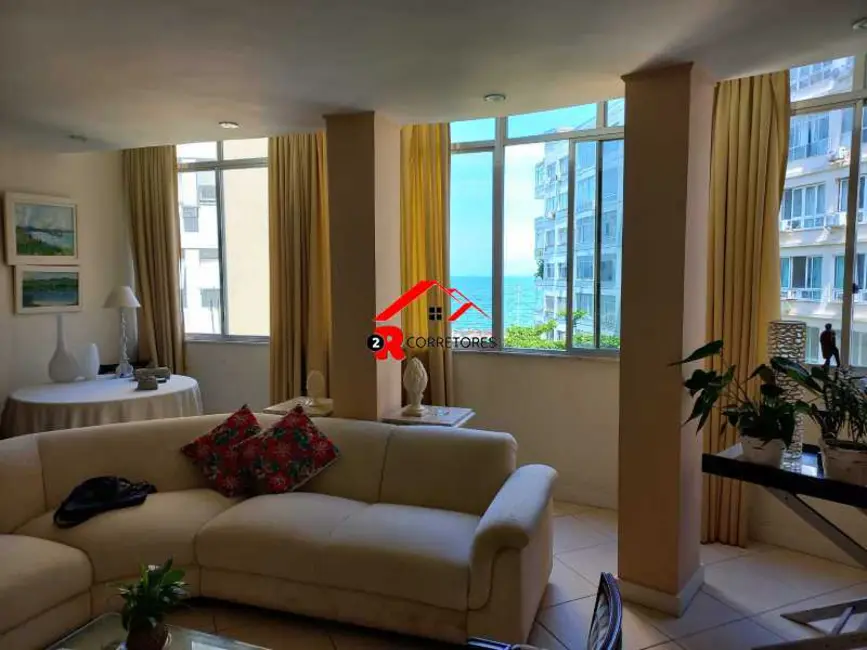 Foto 2 de Apartamento com 4 quartos à venda, 247m2 em Rio De Janeiro - RJ