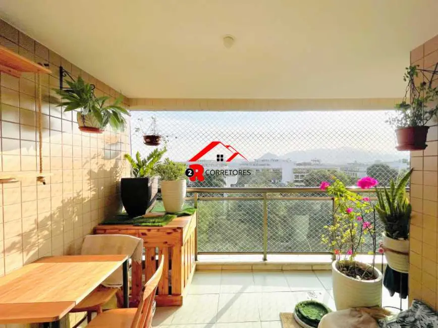 Foto 3 de Apartamento com 3 quartos à venda, 110m2 em Rio De Janeiro - RJ