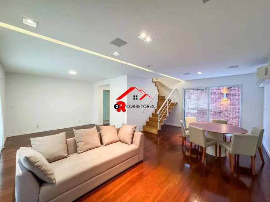 Foto 2 de Apartamento com 3 quartos à venda, 199m2 em Rio De Janeiro - RJ