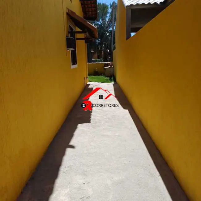 Foto 4 de Casa de Condomínio com 4 quartos à venda, 120m2 em Araruama - RJ