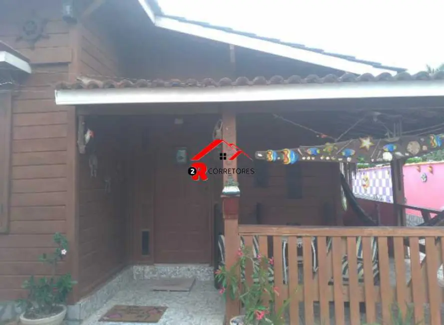 Casa de Condomínio com 4 quartos à venda, 320m2 em Araruama - RJ - imagem 6 Foto 6 de Casa de Condomínio com 4 quartos à venda, 320m2 em Araruama - RJ