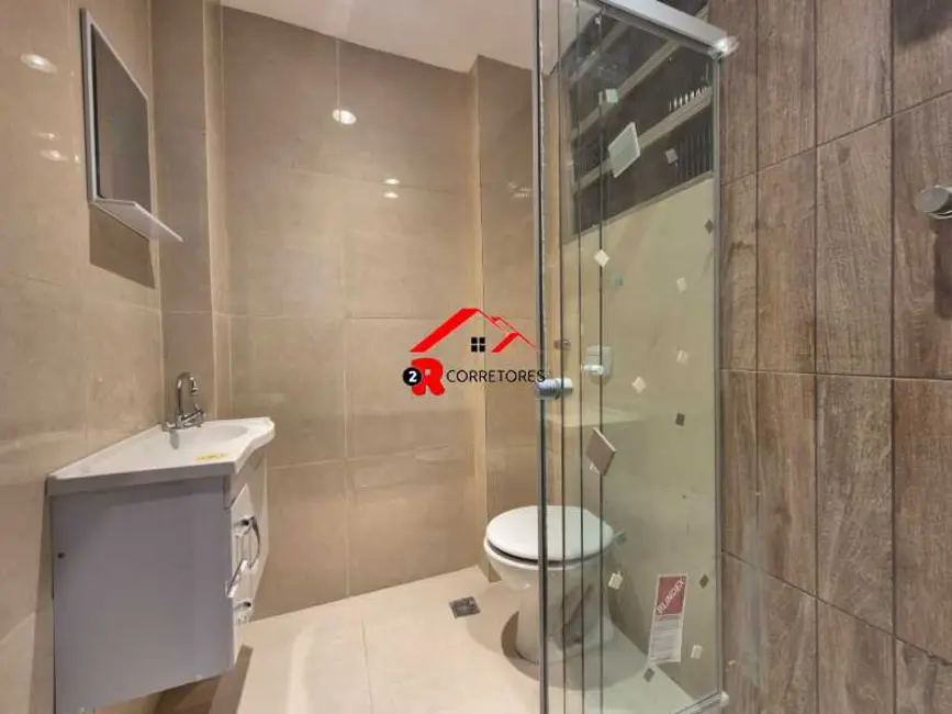 Foto 4 de Apartamento com 1 quarto à venda, 27m2 em Rio De Janeiro - RJ