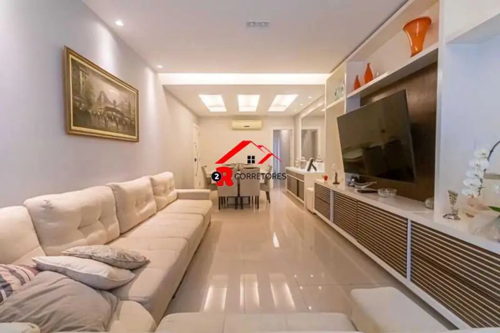 Apartamento com 3 quartos à venda, 156m2 em Rio De Janeiro - RJ - imagem 6 Foto 6 de Apartamento com 3 quartos à venda, 156m2 em Rio De Janeiro - RJ
