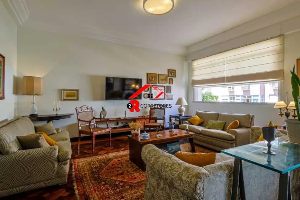 Foto 2 de Apartamento com 4 quartos à venda, 197m2 em Rio De Janeiro - RJ