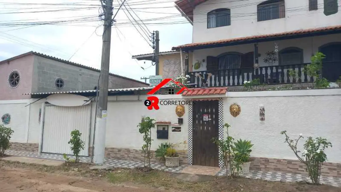 Foto 4 de Casa com 4 quartos à venda, 360m2 em Araruama - RJ
