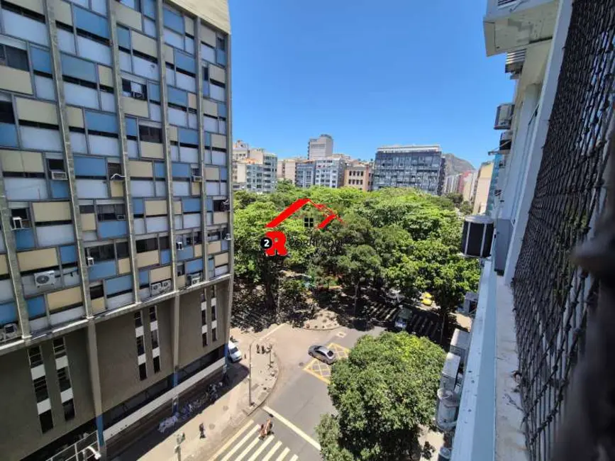 Foto 1 de Kitnet com 1 quarto à venda, 27m2 em Rio De Janeiro - RJ