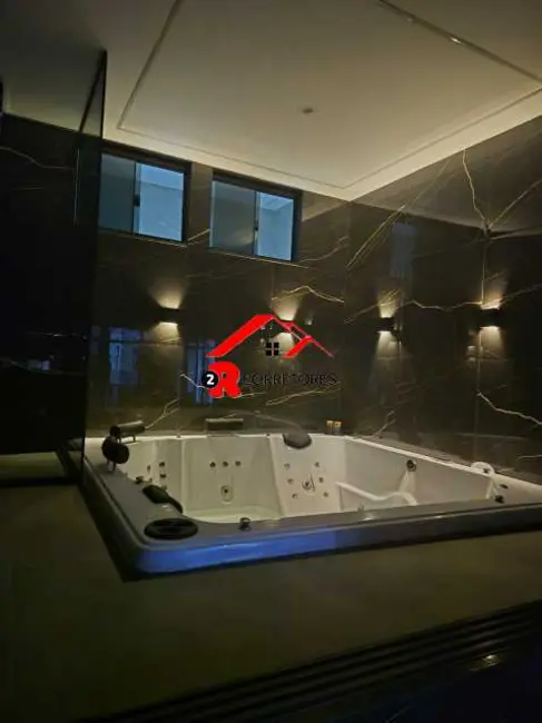 Foto 9 de Casa de Condomínio com 3 quartos à venda, 316m2 em Araruama - RJ