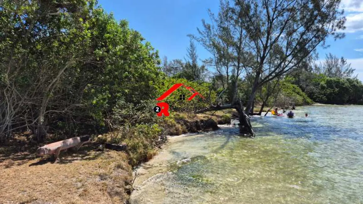 Foto 3 de Terreno / Lote à venda, 8000m2 em Araruama - RJ
