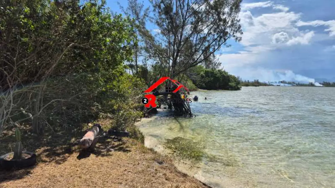 Foto 4 de Terreno / Lote à venda, 8000m2 em Araruama - RJ