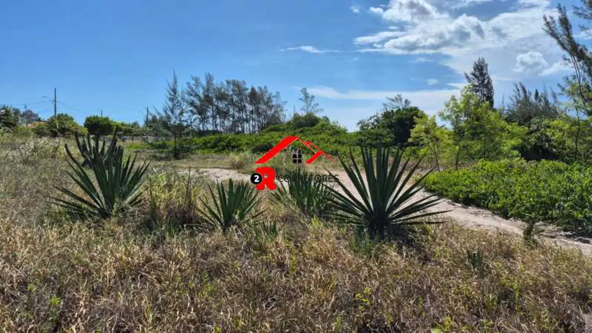 Foto 1 de Terreno / Lote à venda, 8000m2 em Araruama - RJ