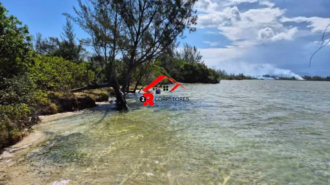 Foto 5 de Terreno / Lote à venda, 8000m2 em Araruama - RJ