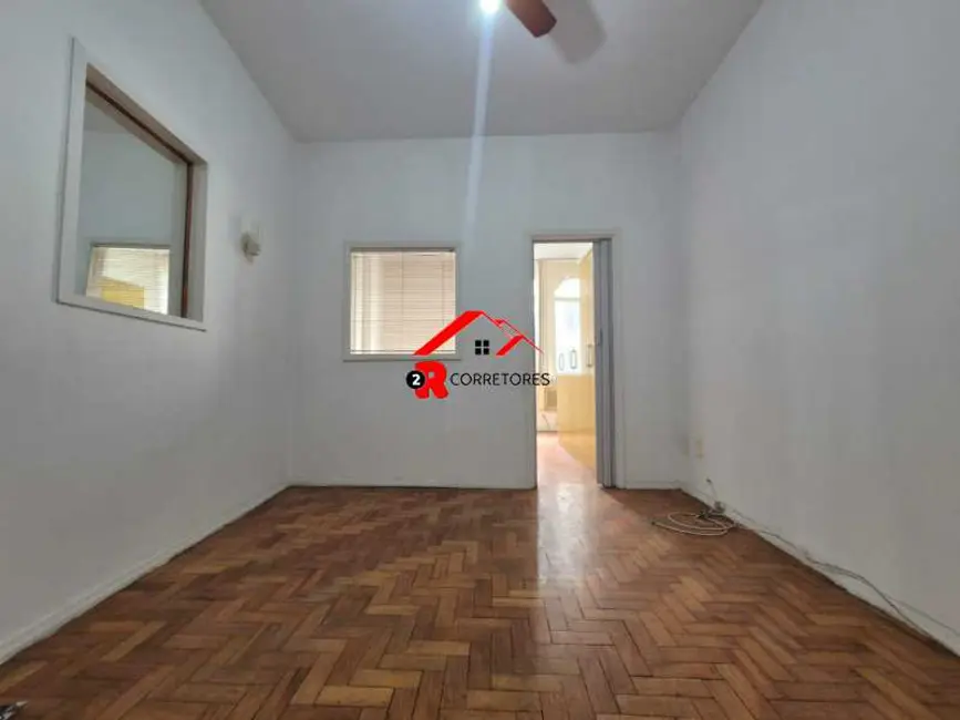 Foto 1 de Apartamento com 1 quarto à venda, 30m2 em Rio De Janeiro - RJ