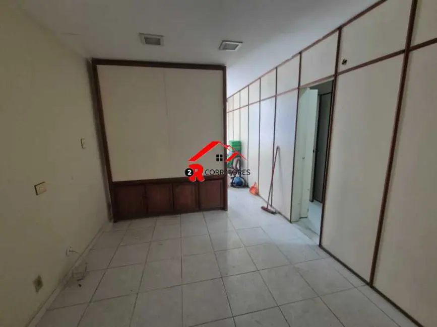 Kitnet com 1 quarto à venda, 37m2 em Rio De Janeiro - RJ - imagem 6 Foto 6 de Kitnet com 1 quarto à venda, 37m2 em Rio De Janeiro - RJ