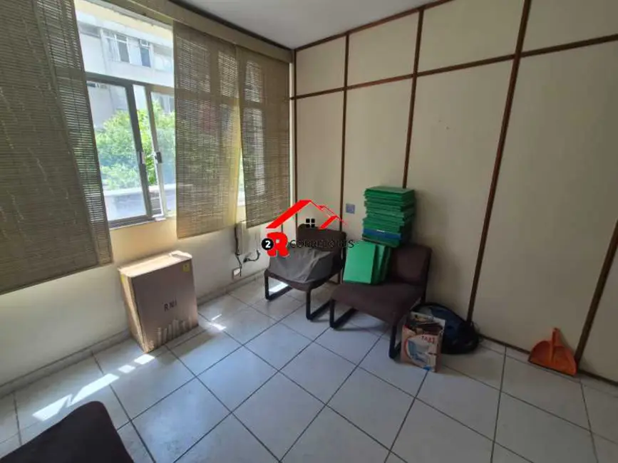 Kitnet com 1 quarto à venda, 37m2 em Rio De Janeiro - RJ - imagem 5 Foto 5 de Kitnet com 1 quarto à venda, 37m2 em Rio De Janeiro - RJ