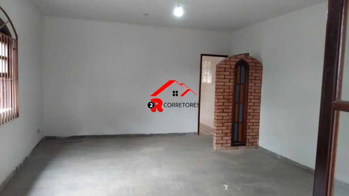 Foto 8 de Casa com 3 quartos à venda, 139m2 em Araruama - RJ