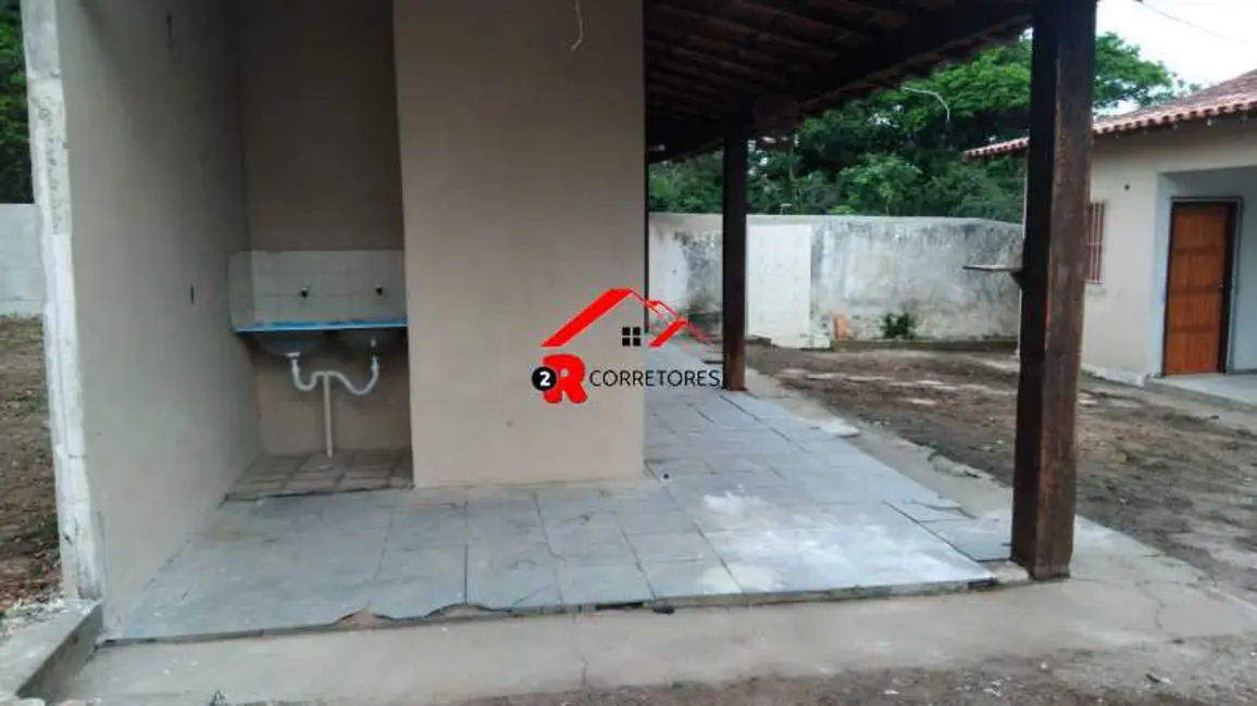 Foto 4 de Casa com 3 quartos à venda, 139m2 em Araruama - RJ