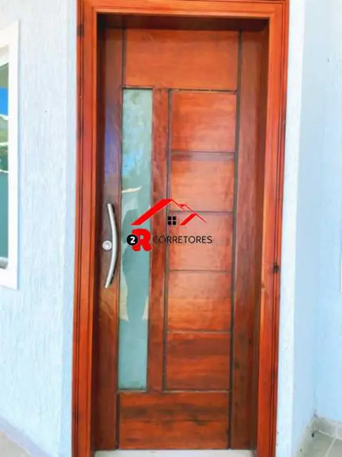 Foto 3 de Casa com 2 quartos à venda, 98m2 em Araruama - RJ
