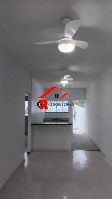 Foto 8 de Casa com 2 quartos à venda, 108m2 em Araruama - RJ
