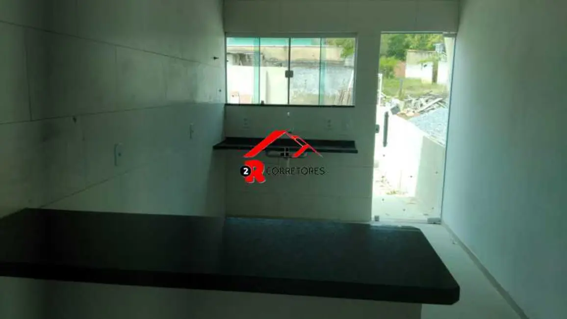 Foto 9 de Casa com 2 quartos à venda, 108m2 em Araruama - RJ