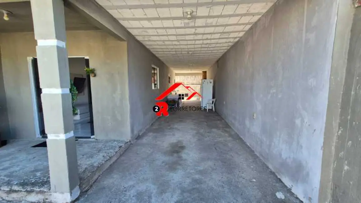 Foto 2 de Casa de Condomínio com 3 quartos à venda, 100m2 em Araruama - RJ