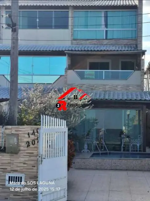 Foto 1 de Casa com 5 quartos à venda, 218m2 em Araruama - RJ