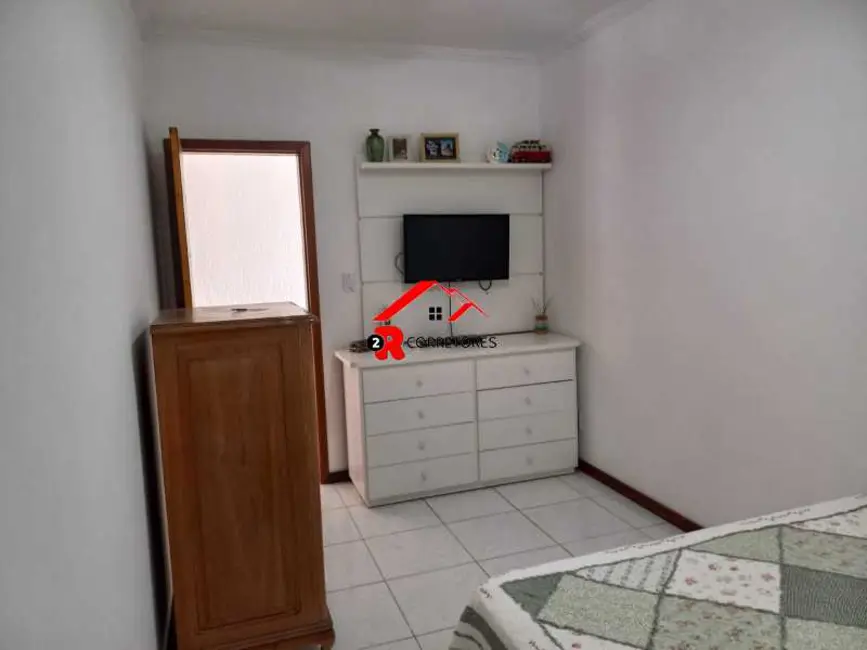 Foto 9 de Casa de Condomínio com 3 quartos à venda, 168m2 em Araruama - RJ