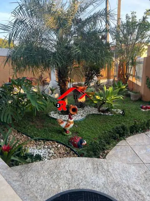 Foto 6 de Casa de Condomínio com 4 quartos à venda, 280m2 em Araruama - RJ