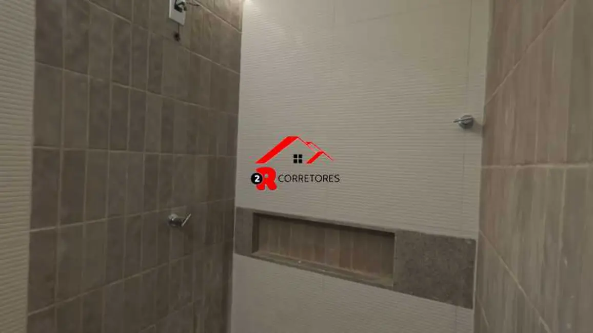 Foto 6 de Casa com 3 quartos à venda, 120m2 em Araruama - RJ