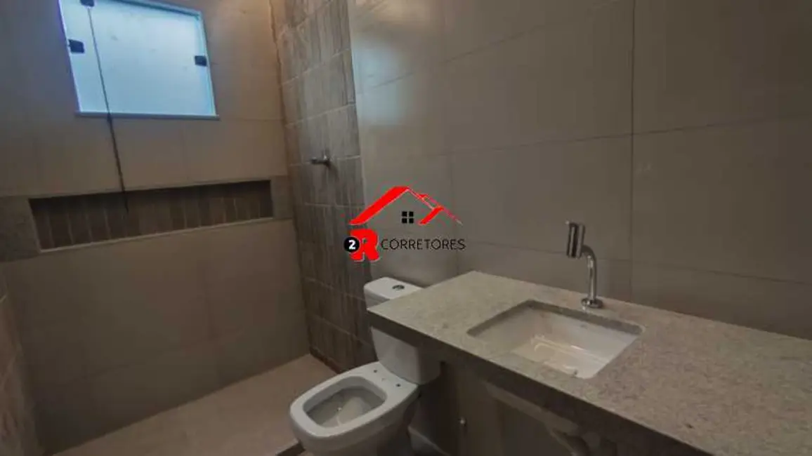 Foto 4 de Casa com 3 quartos à venda, 100m2 em Araruama - RJ
