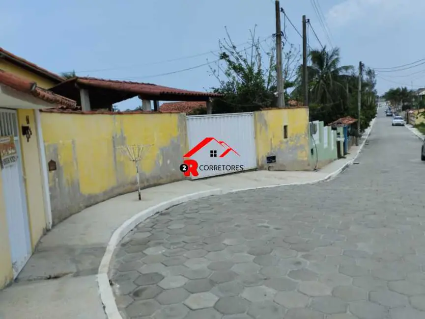 Foto 1 de Casa de Condomínio com 2 quartos à venda, 120m2 em Araruama - RJ