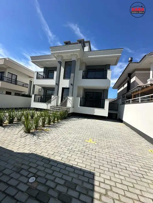 Foto 1 de Apartamento com 3 quartos à venda, 83m2 em Palhoca - SC