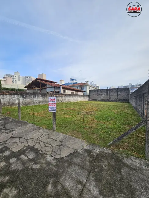 Foto 1 de Terreno / Lote à venda, 300m2 em Pagani, Palhoca - SC