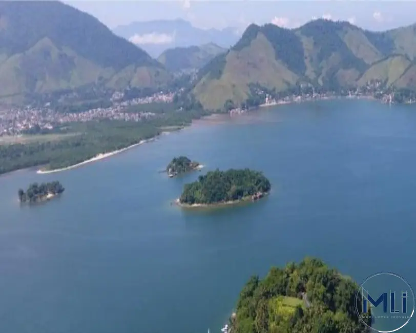 Foto 3 de Casa de Condomínio com 3 quartos à venda, 400m2 em Pontal (Cunhambebe), Angra Dos Reis - RJ