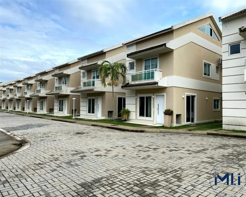 Casa de Condomínio com 4 quartos à venda, 225m2 em Vargem Grande, Rio De Janeiro - RJ - imagem 6 Foto 6 de Casa de Condomínio com 4 quartos à venda, 225m2 em Vargem Grande, Rio De Janeiro - RJ