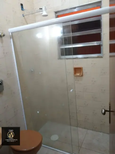 Casa com 2 quartos à venda, 70m2 em Caiçara, Praia Grande - SP - imagem 3 Foto 3 de Casa com 2 quartos à venda, 70m2 em Caiçara, Praia Grande - SP