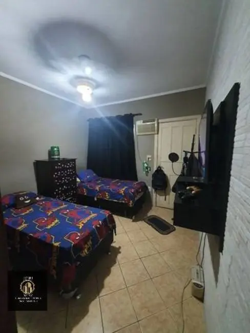 Casa com 2 quartos à venda, 85m2 em Centro, Sao Vicente - SP - imagem 8 Foto 8 de Casa com 2 quartos à venda, 85m2 em Centro, Sao Vicente - SP
