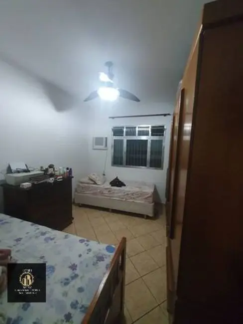 Casa com 2 quartos à venda, 85m2 em Centro, Sao Vicente - SP - imagem 9 Foto 9 de Casa com 2 quartos à venda, 85m2 em Centro, Sao Vicente - SP