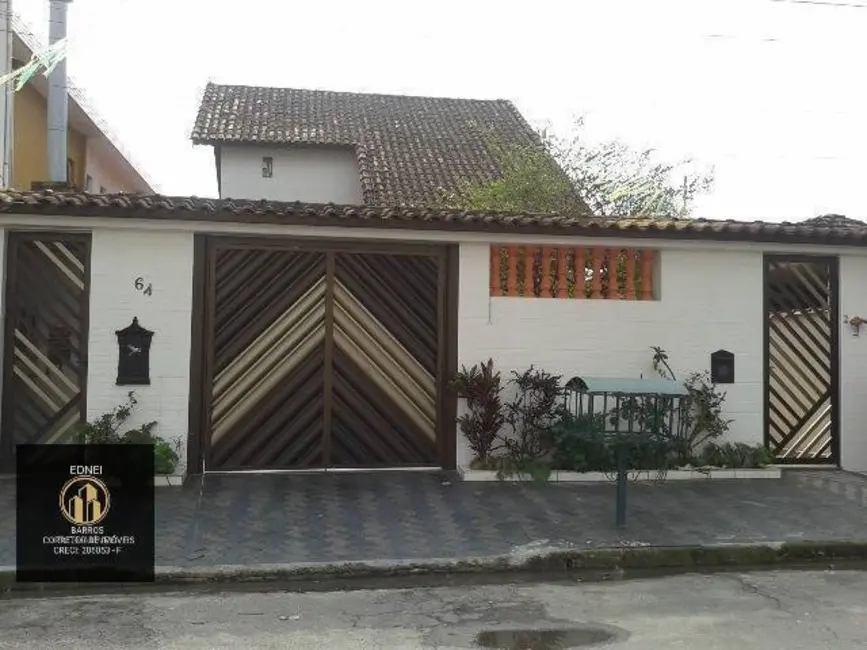 Foto 1 de Casa com 4 quartos à venda, 250m2 em Parque Bitaru, Sao Vicente - SP