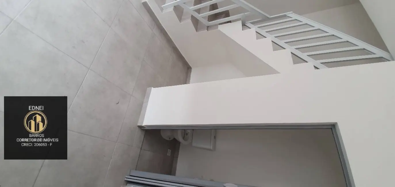 Foto 6 de Casa com 2 quartos à venda, 44m2 em Parque Bitaru, Sao Vicente - SP