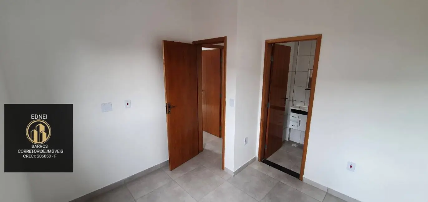 Foto 4 de Casa com 2 quartos à venda, 44m2 em Parque Bitaru, Sao Vicente - SP