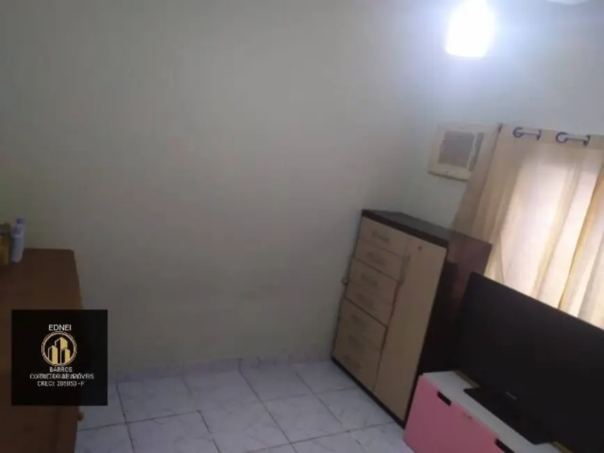 Casa com 2 quartos à venda, 130m2 em Praia Grande - SP - imagem 9 Foto 9 de Casa com 2 quartos à venda, 130m2 em Praia Grande - SP