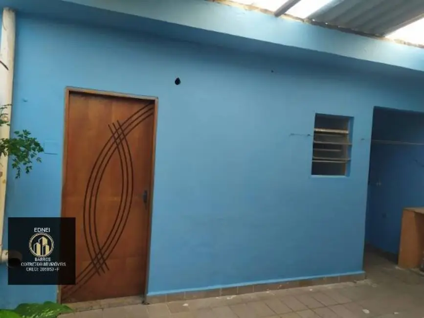 Casa com 2 quartos à venda, 130m2 em Praia Grande - SP - imagem 5 Foto 5 de Casa com 2 quartos à venda, 130m2 em Praia Grande - SP