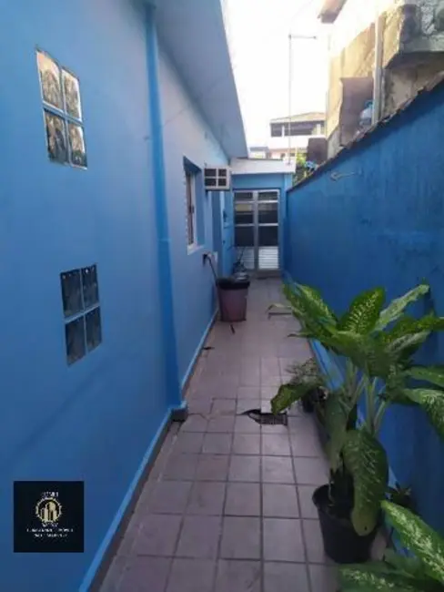 Casa com 2 quartos à venda, 130m2 em Praia Grande - SP - imagem 3 Foto 3 de Casa com 2 quartos à venda, 130m2 em Praia Grande - SP